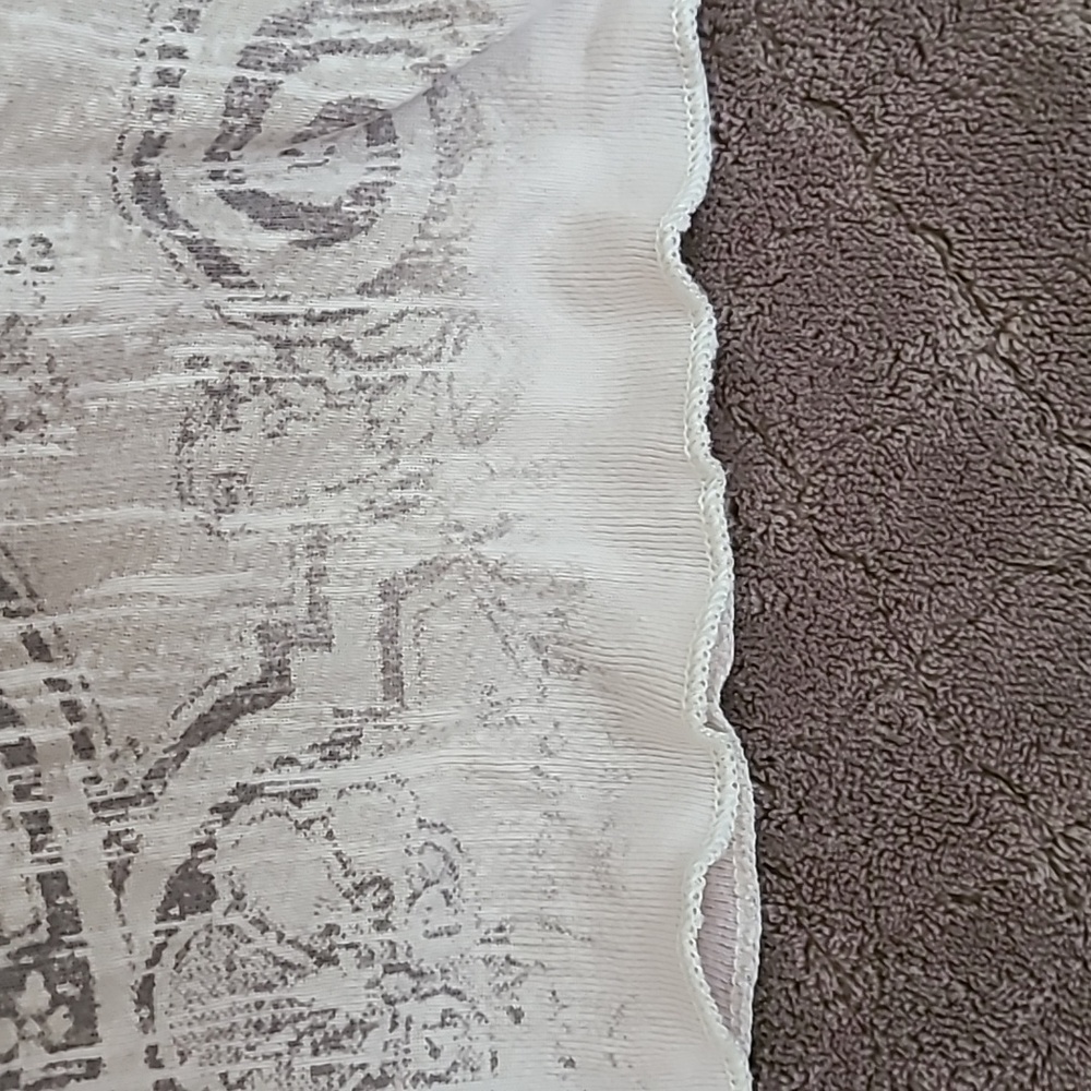 Top - Picture 4 of 9